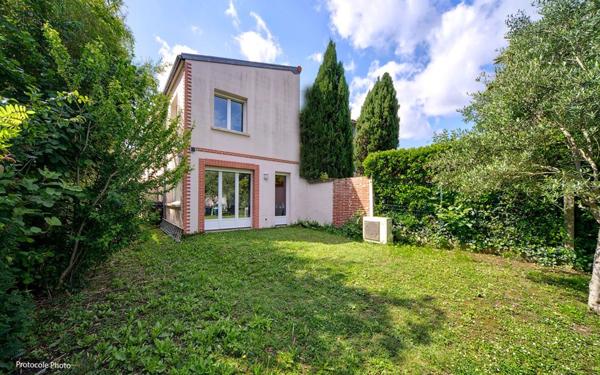 Maison à vendre    7 pièces •  Toulouse