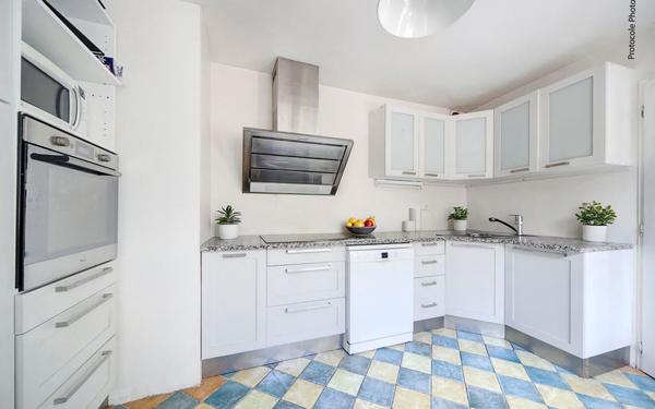 Maison à vendre    7 pièces •  Toulouse