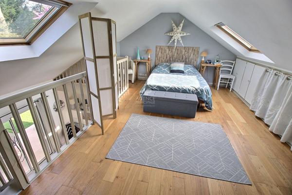 Maison Verneuil Sur Seine 7 pièce(s) 140 m2 €508 000 ** - Référence 964