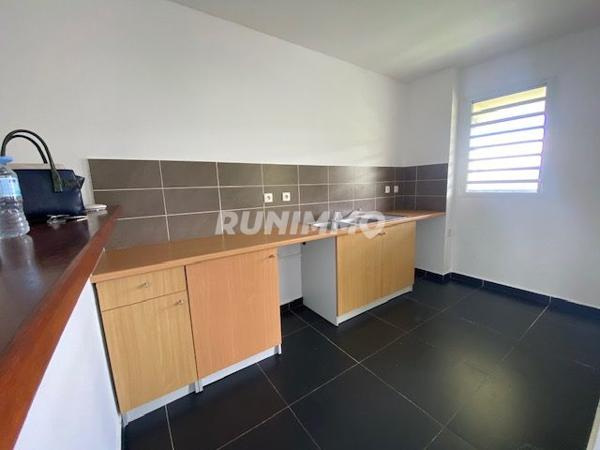 Appartement à vendre Saint-Benoît Nos conseillers vous accompagnent dans votre projet immobilier