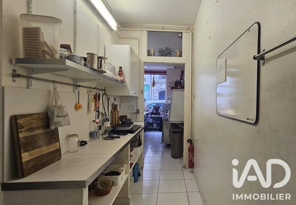 Alimentation​ à vendre 53,66 m² Paris 15