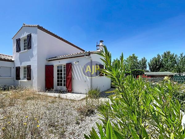 Vente maison Saint Jean De Monts : 199 100 € - AJP Immobilier Saint-Jean-de-Monts