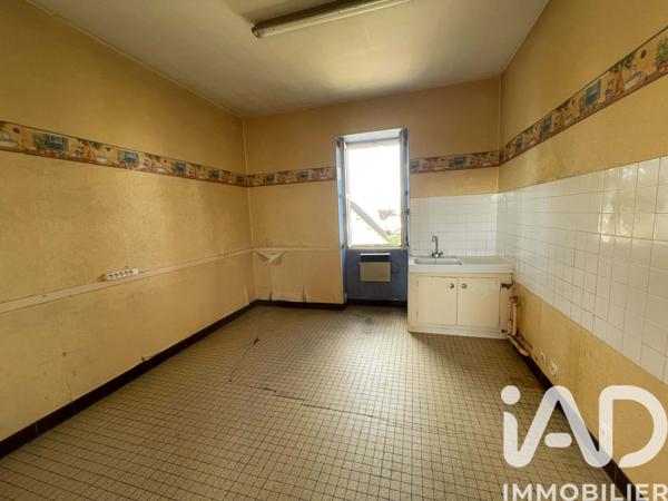 Maison à vendre 10 pièces 182 m² Lapalisse
