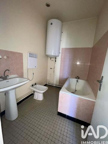 Maison à vendre 10 pièces 182 m² Lapalisse