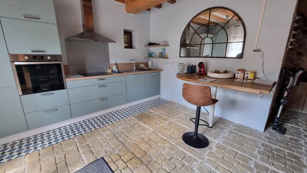 Autres types de maison à vendre à Barbezieux-Saint-Hilaire en Charente (16300), ref : 1871