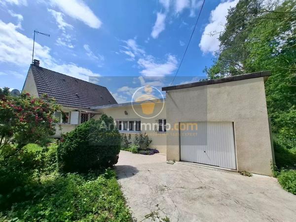Vente                                                      Maison
                        
                     6 pièces                      118 m2                     à Crécy-la-Chapelle