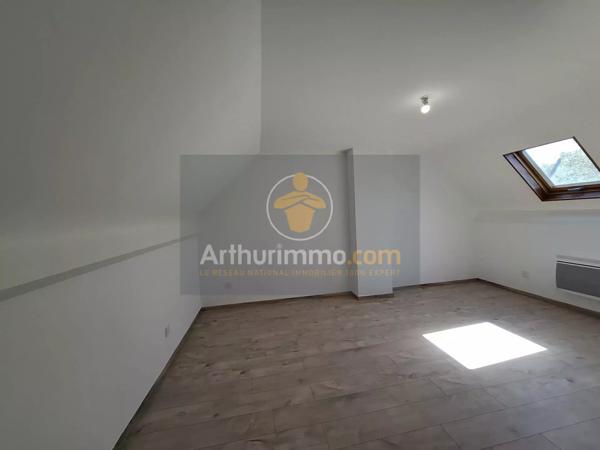 Vente                                                      Maison
                        
                     6 pièces                      118 m2                     à Crécy-la-Chapelle