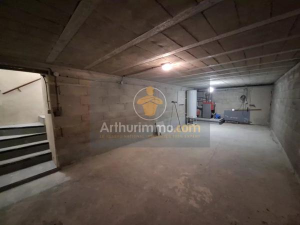 Vente                                                      Maison
                        
                     6 pièces                      118 m2                     à Crécy-la-Chapelle