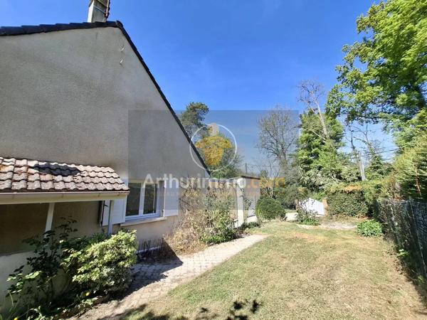 Vente                                                      Maison
                        
                     6 pièces                      118 m2                     à Crécy-la-Chapelle