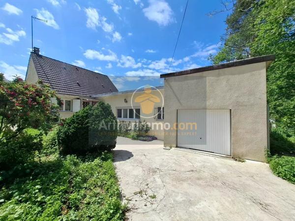 Vente                                                      Maison
                        
                     6 pièces                      118 m2                     à Crécy-la-Chapelle