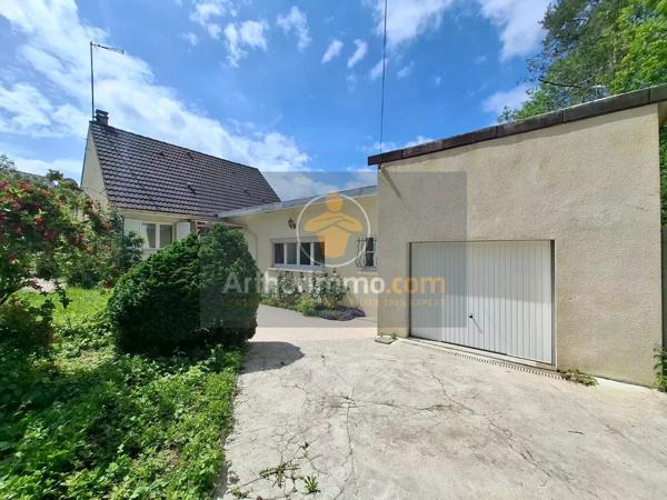 Vente                                                      Maison
                        
                     6 pièces                      118 m2                     à Crécy-la-Chapelle