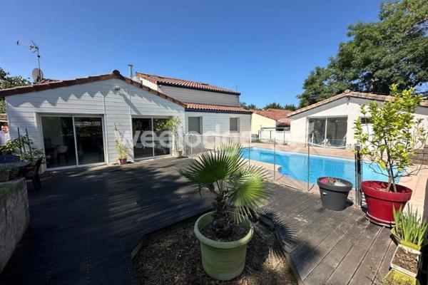 Maison à vendre 7 pièces de 184,22 m² à Colomiers
