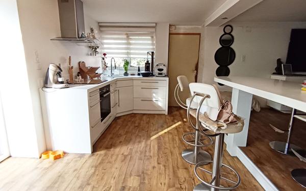 Maison à vendre    5 pièces • 107 m2 Mertzwiller