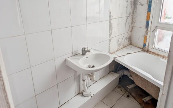 Maison à vendre    4 pièces • 50,35 m2 Saint-Denis