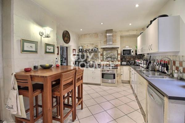 A Tarascon, Magnifique Maison de Maître avec terrasse.