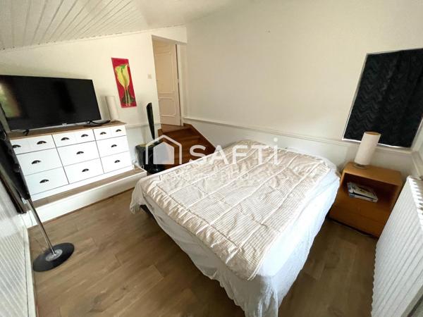 Maison d'architecte 7 pièces avec piscine