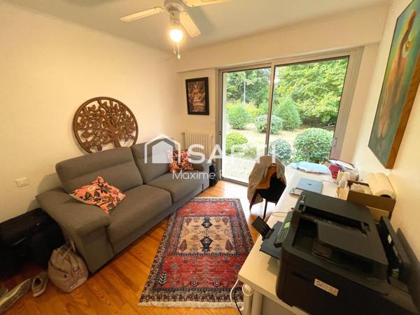 Maison d'architecte 7 pièces avec piscine