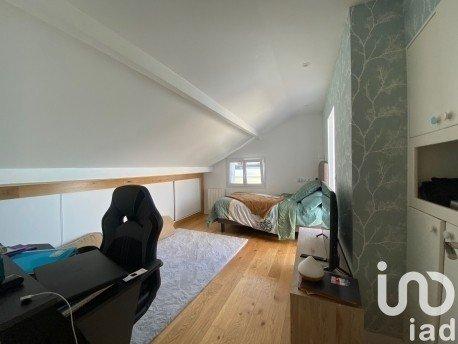 Maison 6 pièces de 160 m² à Clichy-sous-Bois (93390)