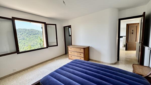 Grasse (06130) GRASSE –Maison vue mer et collines de Cabris