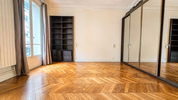 Appartement à vendre 5 pièces PARIS 7EME ARRONDISSEMENT (75)