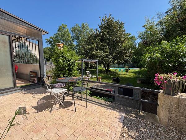 Reyrieux (01600) Maison Ancienne 140 m2 4 chambres Piscine Terrain de 982m2