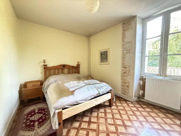 Charmante maison de ville de 4 chambres au cœur de Ruffec