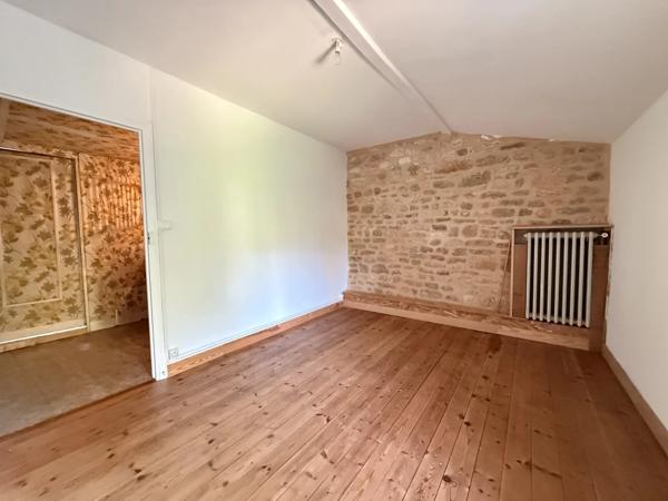 Charmante maison de ville de 4 chambres au cœur de Ruffec