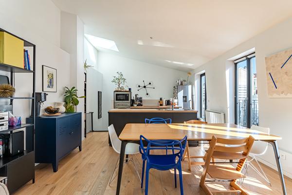 Duplex esprit loft avec terrasse et garage au dernier étage