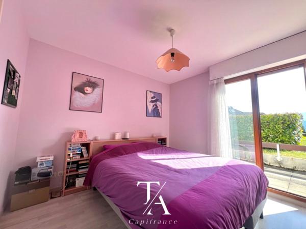 Appartement T3 à Bassens de 62 m2 en rez-de-jardin – plein sud, terrasses, sans vis-à-vis, garage et cave