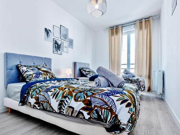 Appartement
         3 pièces
        - 62 m² Exclusivité 295 000 € *
