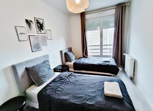 Appartement
         3 pièces
        - 62 m² Exclusivité 295 000 € *