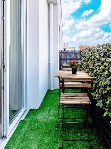 Appartement
         3 pièces
        - 62 m² Exclusivité 295 000 € *