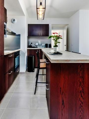 Appartement
         3 pièces
        - 62 m² Exclusivité 295 000 € *