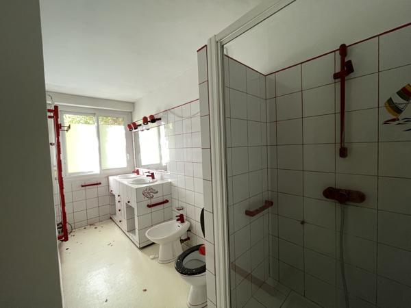Maison inversée avec vue sur la Charente / Upside-down house with a view over the Charente