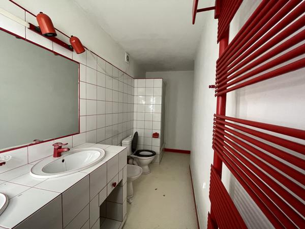 Maison inversée avec vue sur la Charente / Upside-down house with a view over the Charente