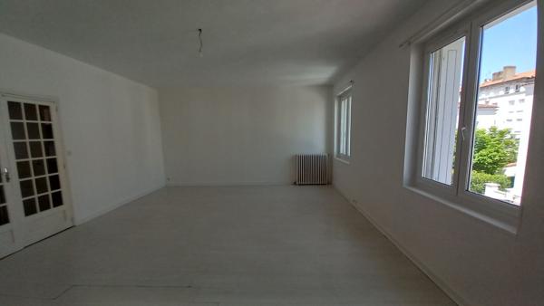 Appartement Royan 3 pièce(s) 82.18 m2