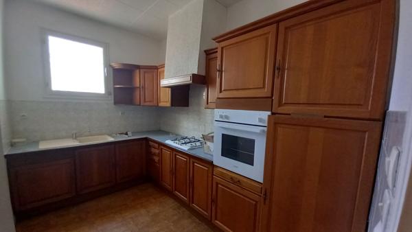 Appartement Royan 3 pièce(s) 82.18 m2