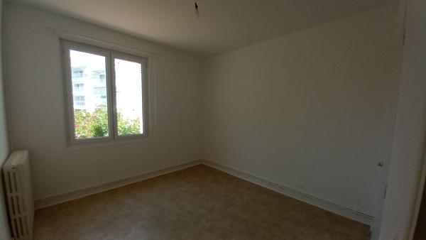 Appartement Royan 3 pièce(s) 82.18 m2