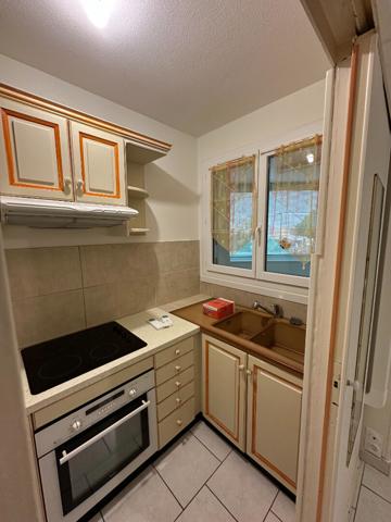 Appartement T3 rénové avec garage à Sète - résidence familiale