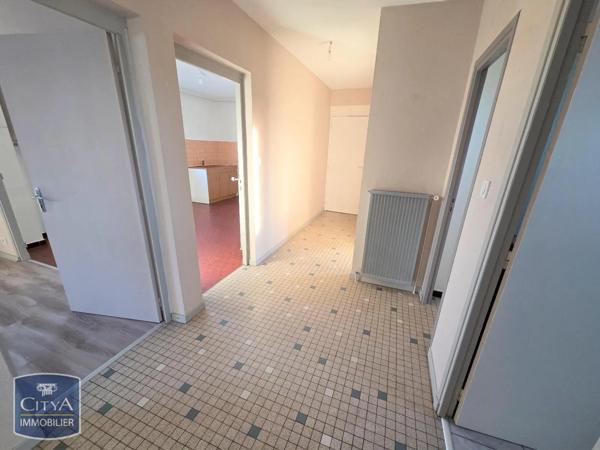 Appartement à louer 4 pièces 90.4m²