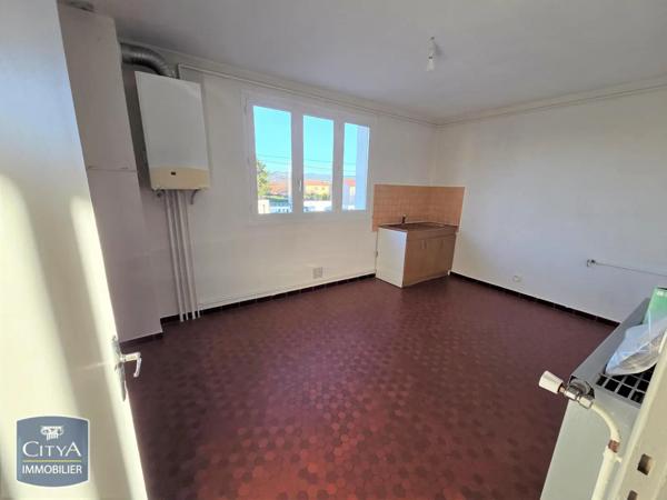 Appartement à louer 4 pièces 90.4m²