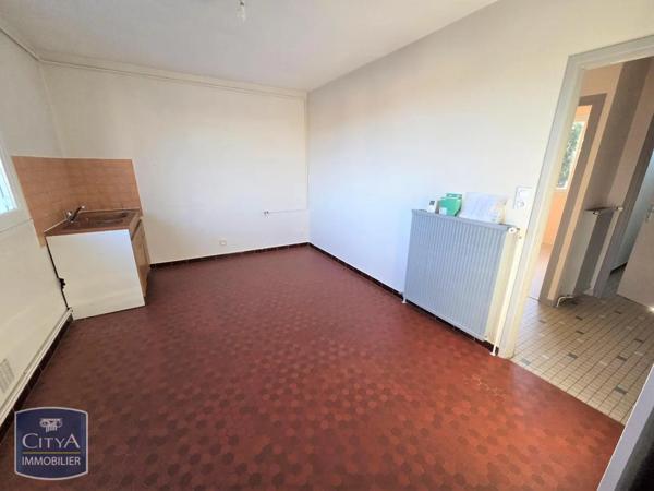 Appartement à louer 4 pièces 90.4m²