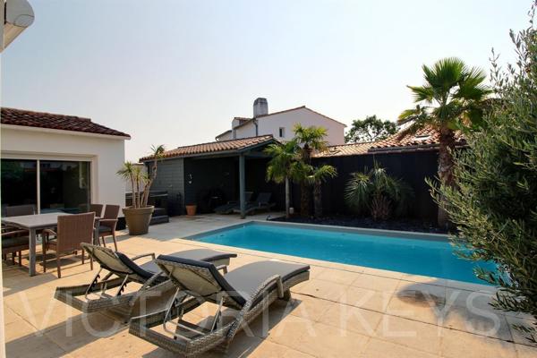 Immobilier île de Ré, Maison de plain-pied à vendre, La Flotte en Ré.