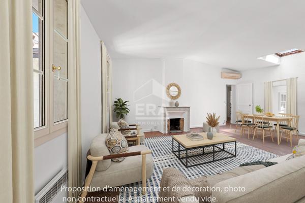 Grand appartement T4 avec terrasse en centre ville d'Aix