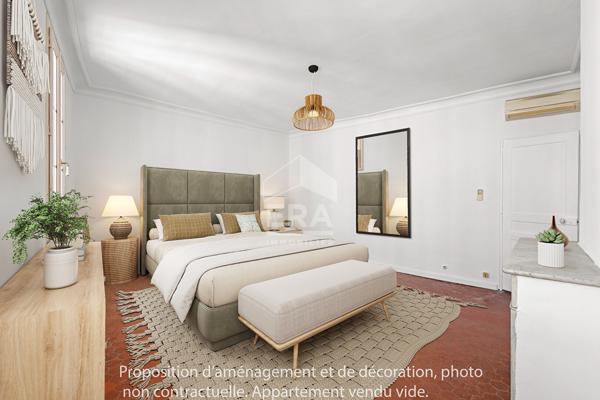 Grand appartement T4 avec terrasse en centre ville d'Aix