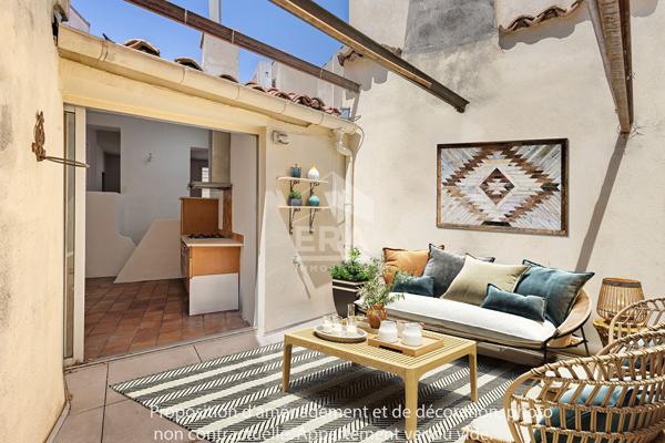 Grand appartement T4 avec terrasse en centre ville d'Aix