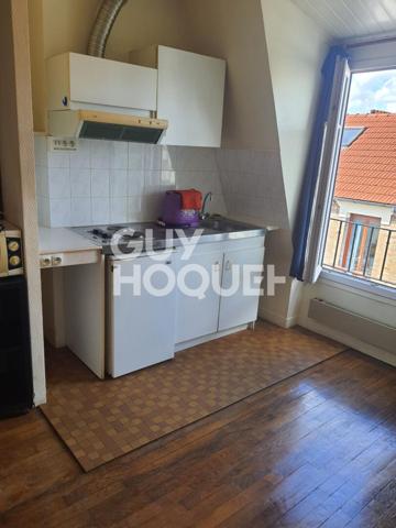Charmant Appartement 1 Pièce à Vendre à Villemomble - Dernier Étage !