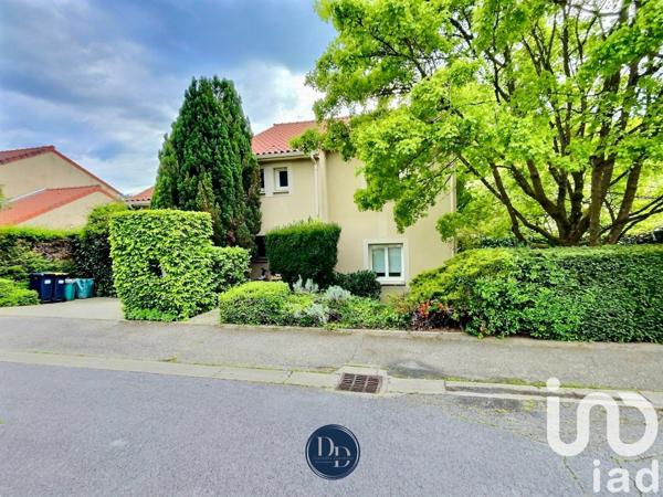 Maison traditionnelle 6 pièces de 148 m² à Châtel-Saint-Germain (57160)