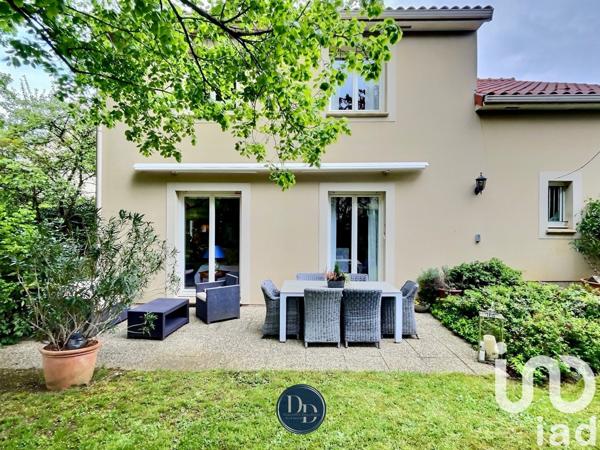 Maison traditionnelle 6 pièces de 148 m² à Châtel-Saint-Germain (57160)