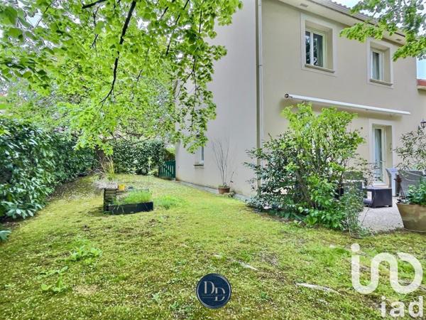 Maison traditionnelle 6 pièces de 148 m² à Châtel-Saint-Germain (57160)